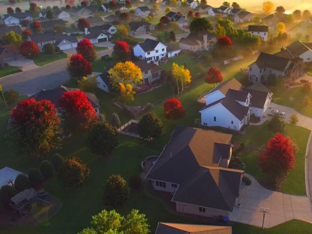 Image of residential neighborhood in the fall